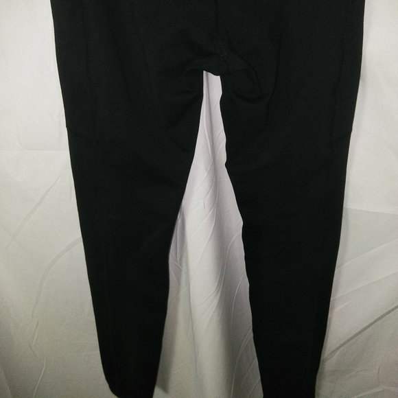 Fabletics Colleen Tregging - Picture 6 of 7